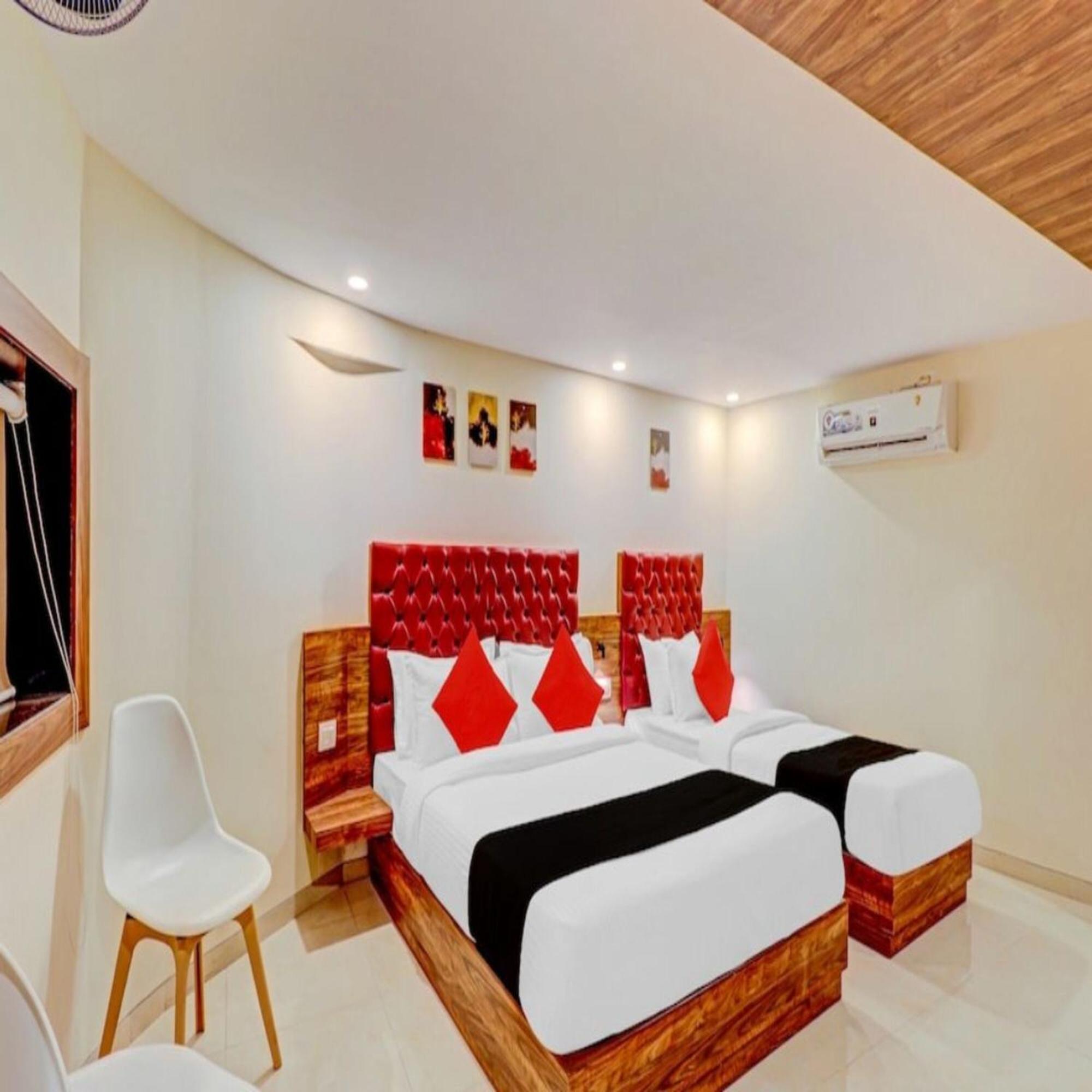 Hotel Elegant - Mohammed Ali Road Мумбаї Екстер'єр фото
