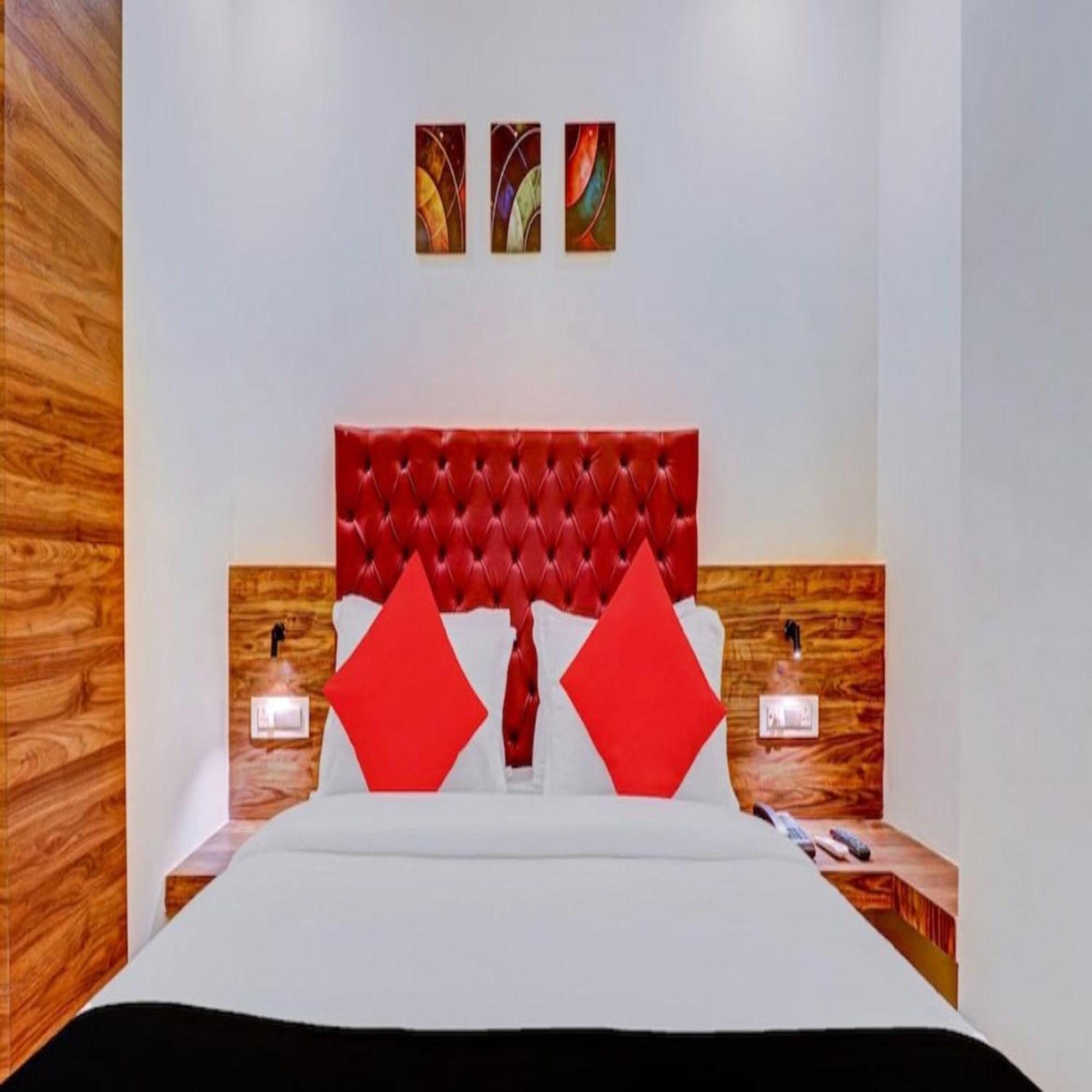 Hotel Elegant - Mohammed Ali Road Мумбаї Екстер'єр фото