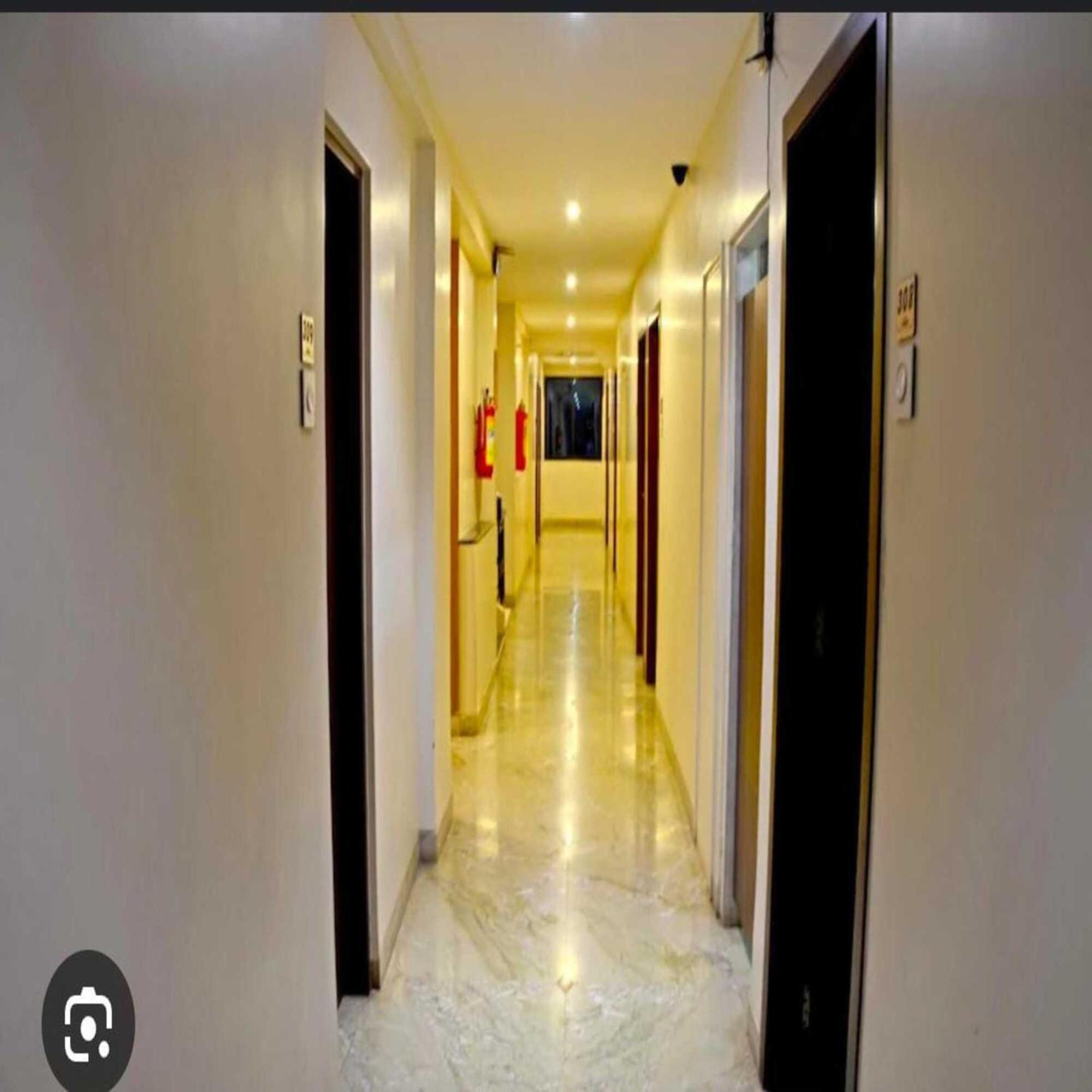 Hotel Elegant - Mohammed Ali Road Мумбаї Екстер'єр фото